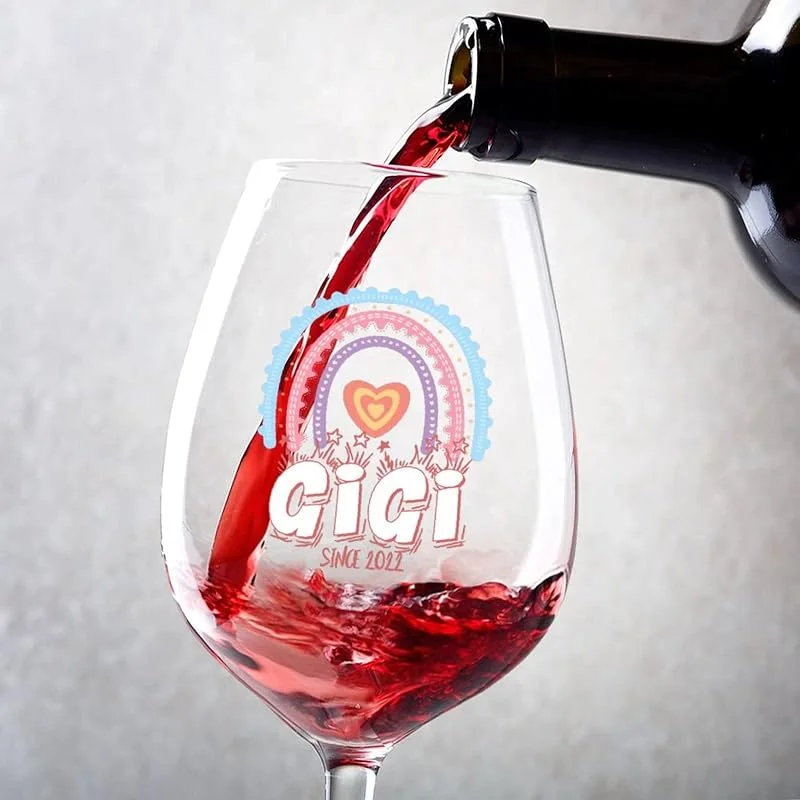 Marke: Rimego Rotweingläser "Promoted to Gigi" Stielweinglas, 2er-Set, individuelle Weingeschenke für Frauen und Männer zum Geburtstag, Weihnachten und zu besonderen Anlässen, 500 ml Gläser — Wein und Festtafel
