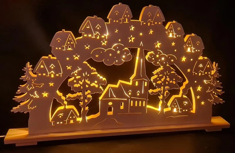 Marke: SchwibboLa Original Erzgebirgischer Schwibbogen Lichterbogen XXL 100 x 57cm LED warmes Licht (Motiv 1) — Weihnachtsdeko