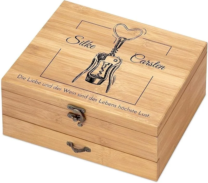 Besuche den Maverton-Store Maverton 8er Weinöffner-Set personalisiert, Bambus Weinset Sommelier Set — Wein und Festtafel
