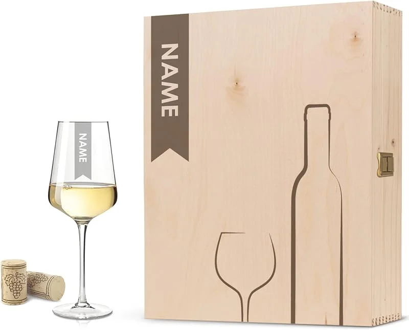 Besuche den GRAVURZEILE-Store GRAVURZEILE graviertes Weißweinglas Elegant - Personalisiert mit Name inkl. Holzkiste - Personalisiertes Weinglas als Geschenk für Frauen & Männer - Geschenk für Sie & Ihn — Wein und Festtafel