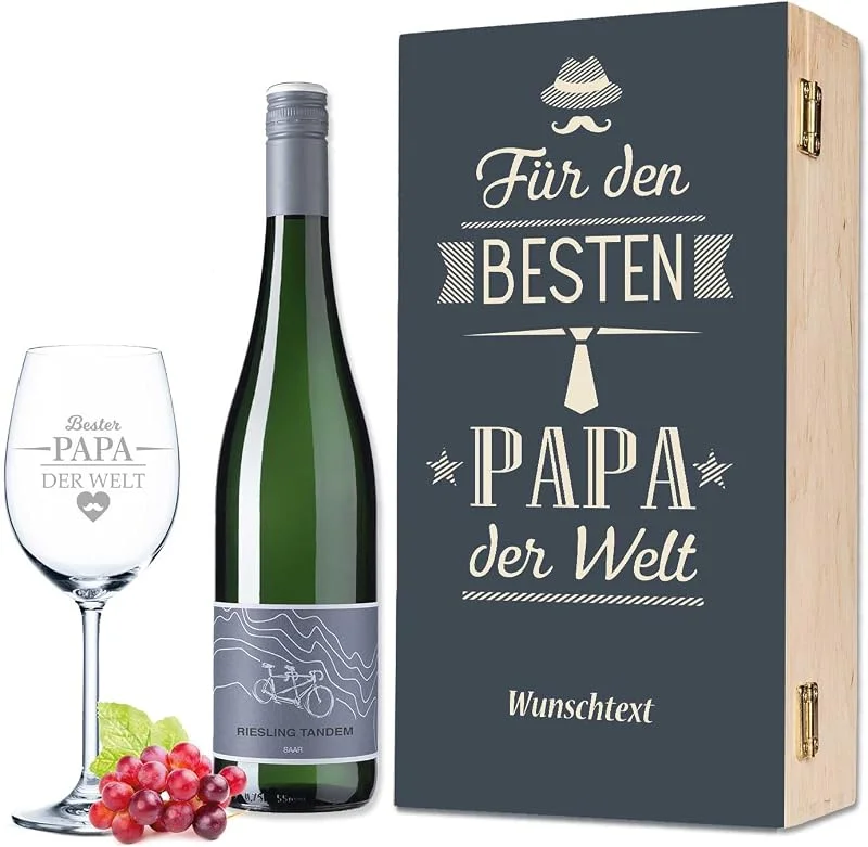 Besuche den GRAVURZEILE-Store GRAVURZEILE Weinglas mit Gravur - Bester Papa der Welt - Geschenkset inkl. Holzkiste & Flasche Wein - Geschenke für den besten Papa zum Vatertag, Geburtstag & Weihnachten — Wein und Festtafel