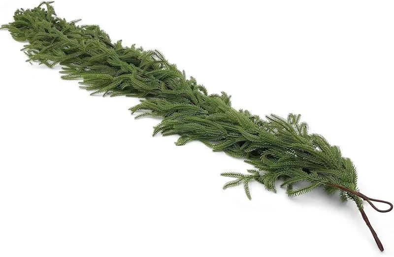 Marke: Generisch Tannengirlande, festlich, realistisch, künstlicher Kiefernkranz — Weihnachtsdeko