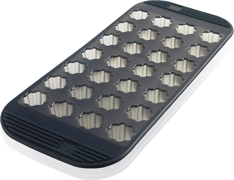 Besuche den mastrad-Store Mastrad F43514 - Backform, Pfanne für 28 Mini-Cannelés, Silikon, Antihaftend, Spülmaschinenfest, Hitzebeständige Cannelés Form, Grau — Weihnachtskueche
