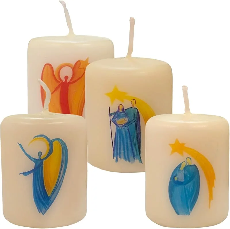 Besuche den Herzmensch-Store 4 kleine Adventskerzen - Kerzen für den Adventskranz oder als kleines give-away für Weihnachten 5 x 5, 5 cm - direkt von Andrea Zrenner mit Engel — Advent und Tisch