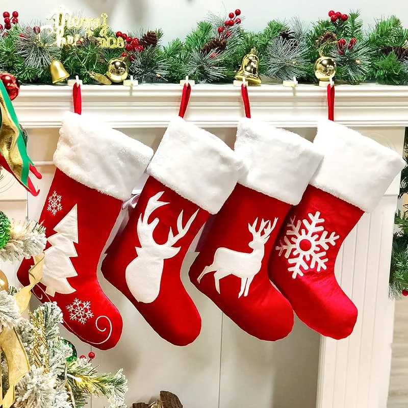 Marke: Hopearl Hopearl Rote Samt Weihnachtsstrümpfe Set 4er - Rustikale Rentier & Schneeflocken Design - Luxuriöse Geschenkbeutel für Weihnachtsbaum & Familienfeiern (48 cm) — Weihnachtsdeko