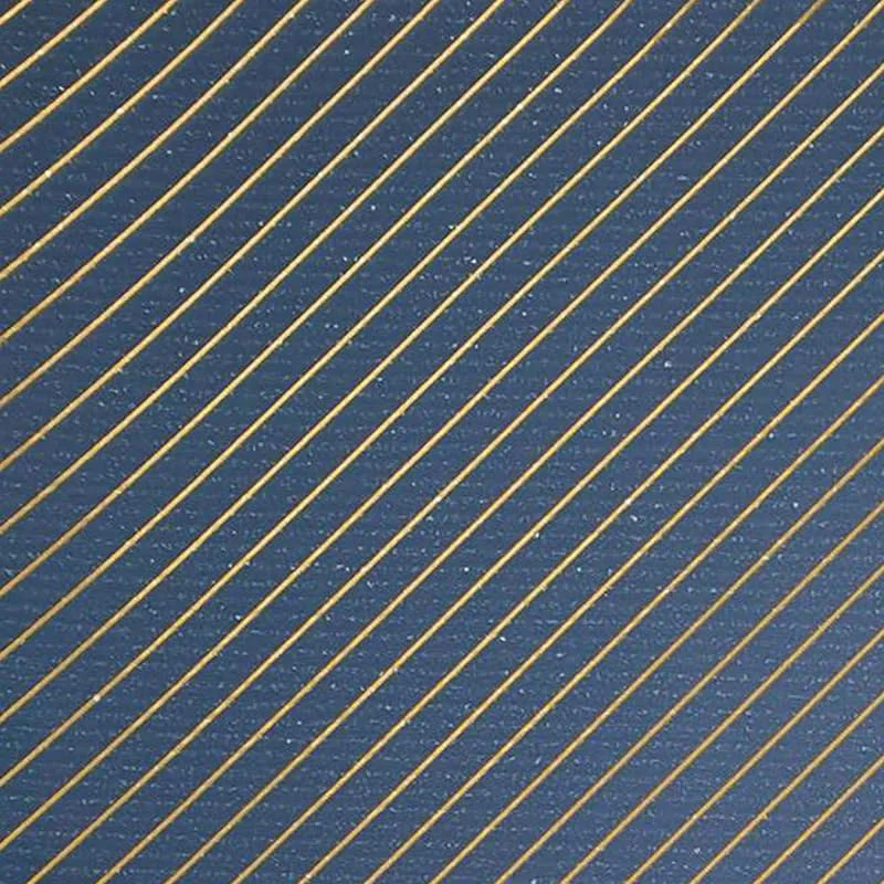 Marke: Star Geschenkpapier 70cm x 2m Rolle Streifen Muster Weihnachtspapier dunkelblau gold metallic glänzend — Geschenkverpackung