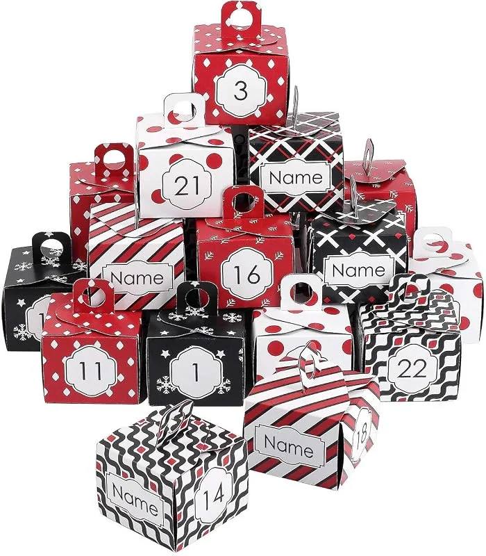 Besuche den Herz & Heim-Store Herz & Heim® Adventskalender zum Befüllen DIY aus 24 Schachteln - Boxen mit Blau, Rot und Weißen Muster mit Namen personalisiert Kisten Set — Advent und Tisch