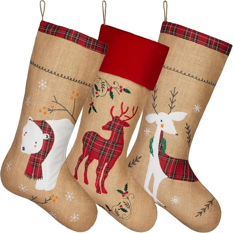 Besuche den BRUBAKER-Store BRUBAKER 3er Set Weihnachtsstrümpfe zum Befüllen und Aufhängen - Jute — Weihnachtsdeko