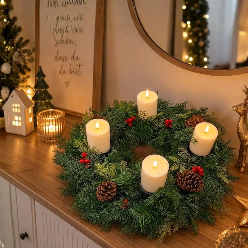 Besuche den Gartenpirat-Store Gartenpirat Künstlicher Weihnachtskranz Ø60 cm mit 4 LED-Kerzen — Advent und Tisch