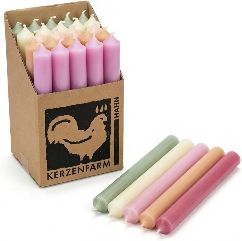 Marke: TrendandStylez Stabkerzen 18 cm bunt sortiert, 25er Set Tafelkerzen Ø22 mm Made in Germany, Premium Qualität, Spitzkerzen rußarm & tropfarm – lange Brenndauer Dinnerkerzen für Kerzenständer (Sortierung - 8) — Kerzenlicht Abendessen