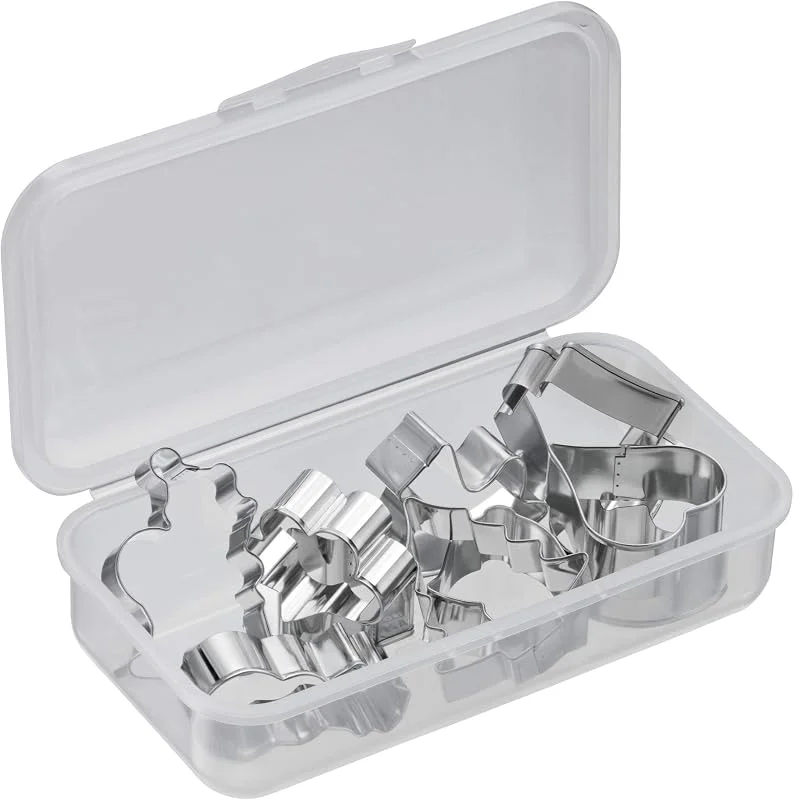 Besuche den ORIGINAL KAISER-Store Original Kaiser Ausstechformen Weihnachten 11-teilig, mit Aufbewahrungabox, Keksausstecher, Plätzchen Ausstecher, Cookie Cutter, zum Ausstechen von Plätzchen, Keksen, Fondant, 23.4 x 12.5 x 7.1 cm — Weihnachtskueche