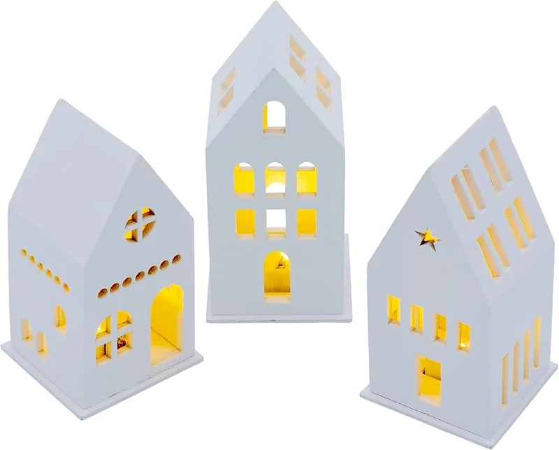 Besuche den Spetebo-Store Spetebo LED Holz Haus weiß Batterie betrieben 13 cm - 3er Set - Deko Weihnachtsdorf mit Beleuchtung in warm weiß - Weihnachts Tisch Deko Aufsteller Winter Haus — Weihnachtsdeko