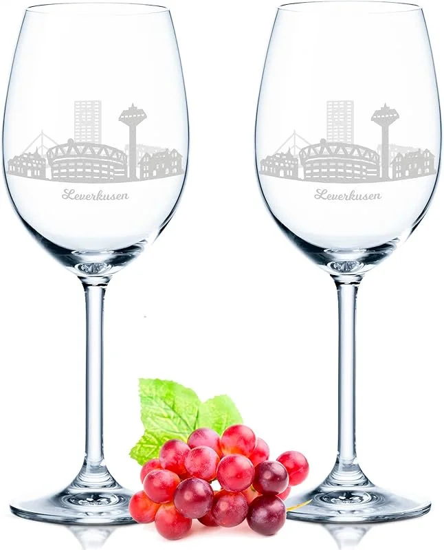 Besuche den GRAVURZEILE-Store GRAVURZEILE Weingläser mit Gravur - Skyline Leverkusen im Set - Hochwertige 360° Lasergravur - schönes Geschenk als Andenken, Souvenir oder für Sammler & Weingenießer zum Geburtstag — Wein und Festtafel