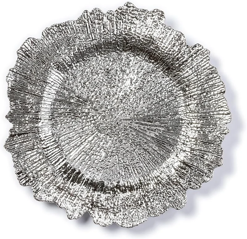 Besuche den Inge-glas-Store Dekoteller 33cm Kunststoff mit Rillen - festliche Platzteller für verschiedene Anlässe - Tischdeko Unterteller für Hochzeit Jubiläum Weihnachten - Weihnachtsteller Weihnachtsdeko - Silber metallic — Advent und Tisch