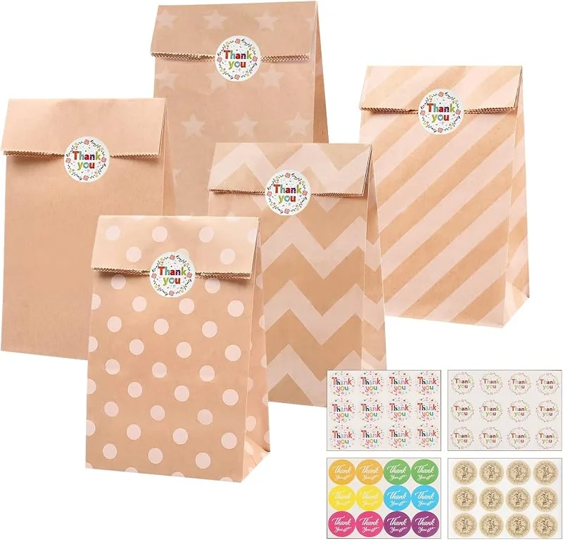 Marke: Woobroo 40 Stück Geschenktüten, Kraftpapier, Tüte aus Papier, Bonbons, Geschenktüte, mit 48 Aufklebern für Geburtstag, Hochzeit, Weihnachten, Halloween, Thanksgiving, Braun — Geschenkverpackung