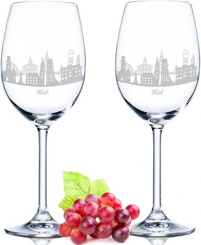 Besuche den GRAVURZEILE-Store GRAVURZEILE Weingläser mit Gravur - Skyline Kiel im Set - Hochwertige 360° Lasergravur - schönes Geschenk als Andenken, Souvenir oder für Sammler & Weingenießer zum Geburtstag — Wein und Festtafel