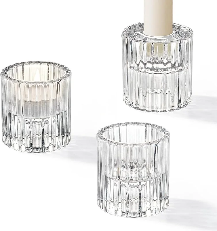 Marke: Torre & Tagus Torre & Tagus Wendbarer Kerzenhalter aus Glas für Stabkerzen, geriffelte Teelichthalter für Tischdekoration, 5, 1 cm, transparente Kerzenhalter als Hochzeitsdekoration, Kerzenhalter-Set (Anya 3 — Kerzenlicht Abendessen