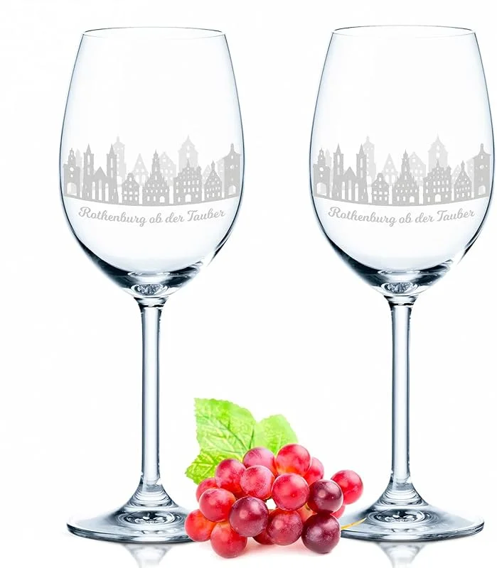 Besuche den GRAVURZEILE-Store GRAVURZEILE Weingläser mit Gravur - Skyline Rothenburg ob der Tauber im Set - Hochwertige 360° Lasergravur - Geschenk als Andenken, Souvenir oder für Sammler & Weingenießer zum Geburtstag — Wein und Festtafel