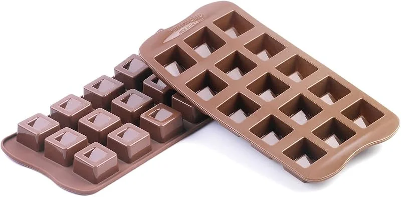Besuche den silikomart-Store silikomart, SCG02 Silikonform für Pralinen CUBO, antihaftbeschichtet, 15 Pralinen, Form für Süßigkeiten, Easy Choc 3D, 26 x 26 mm, h 18 mm, Made in Italy — Weihnachtskueche